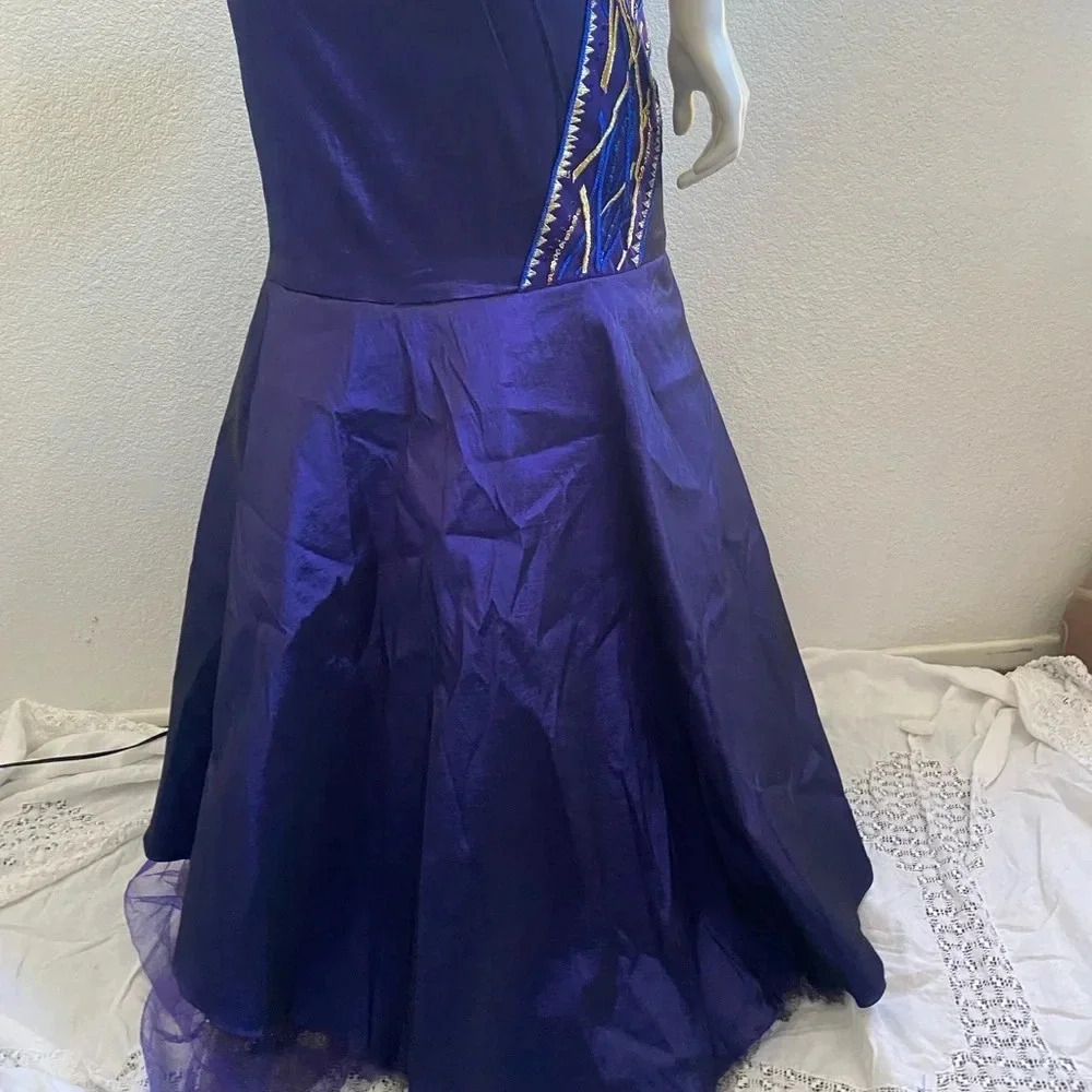 Aspeed One Shoulder Gown Size Small - Picture 10 of 17